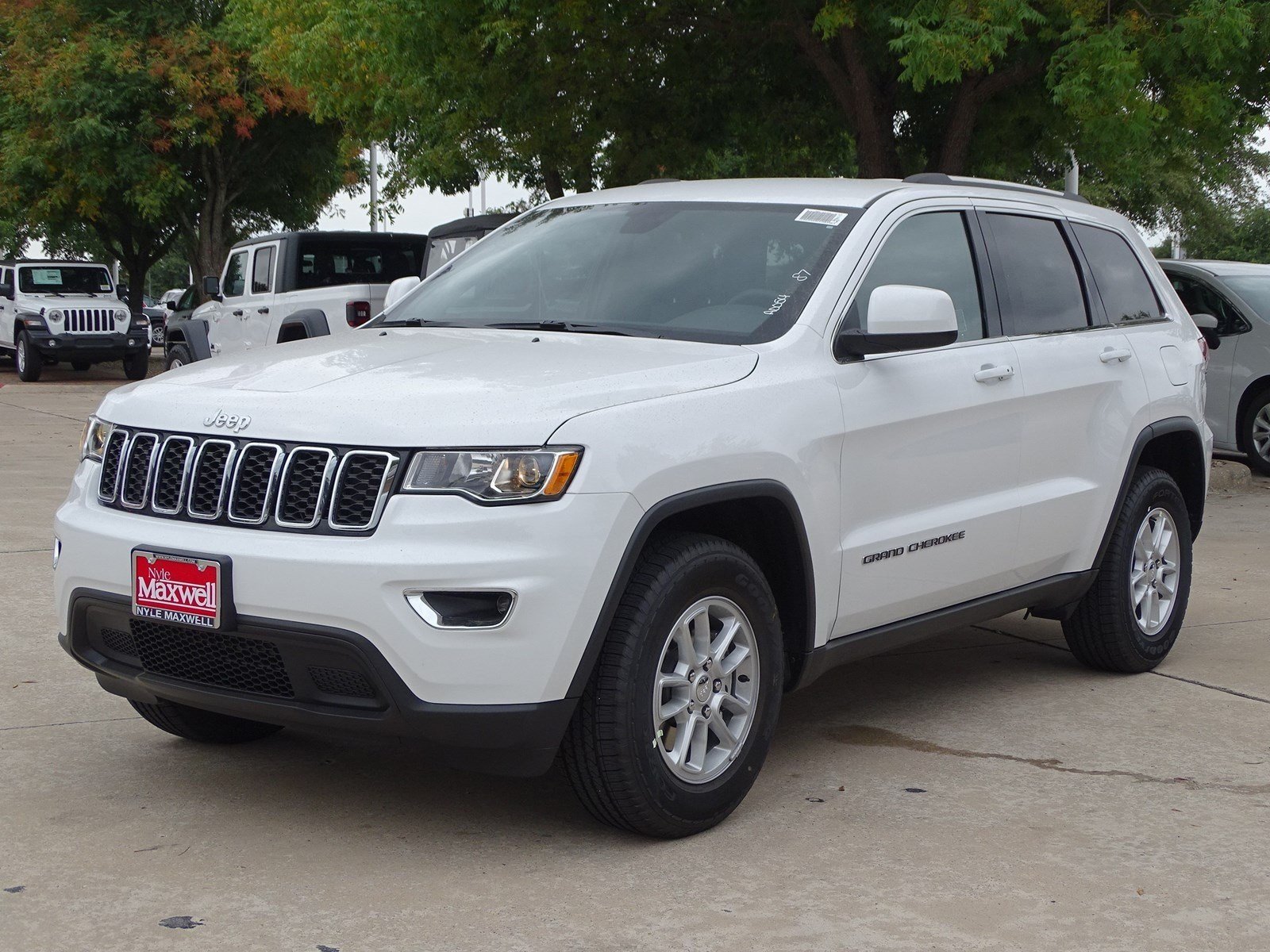 New 2020 Jeep Grand Cherokee Laredo E RearWheel Drive 4