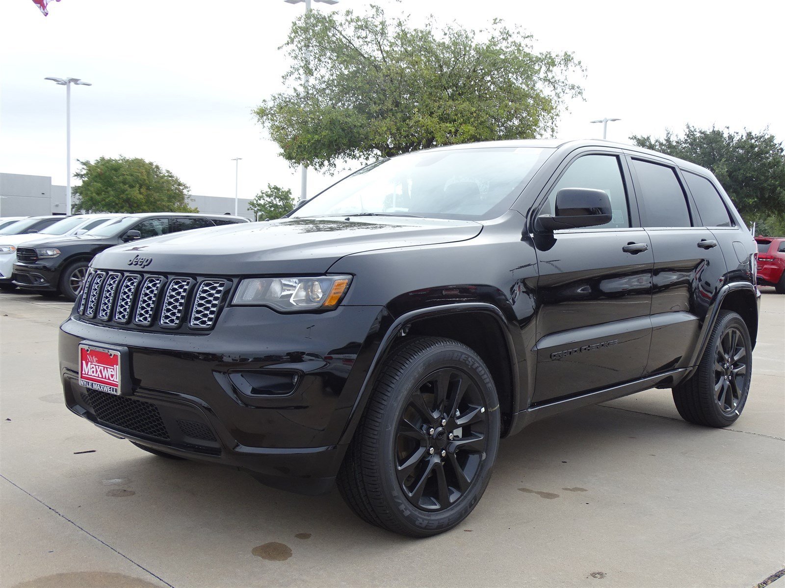 New 2018 JEEP Grand Cherokee Altitude Sport Utility in ...