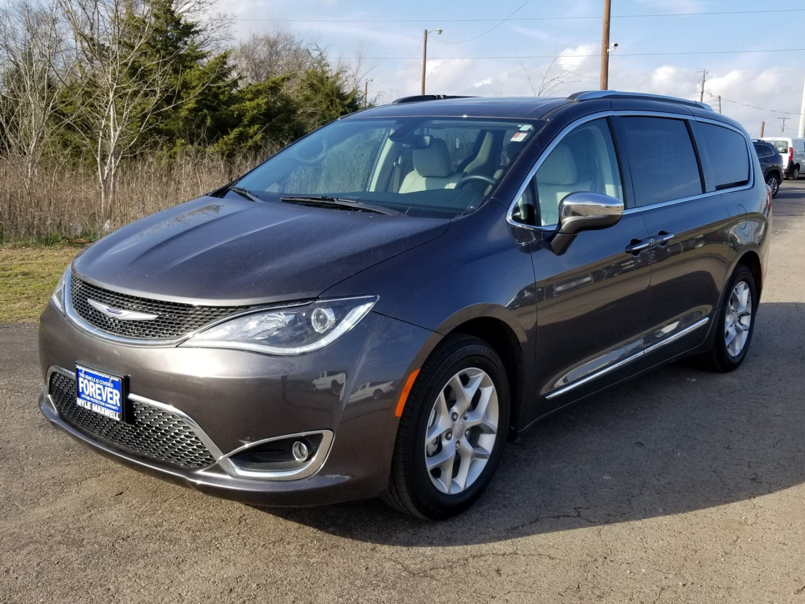 Certified Used 2019 Chrysler Pacifica Limited With Navigation